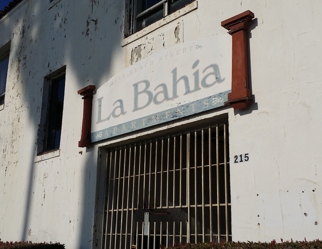 La Bahia apartments